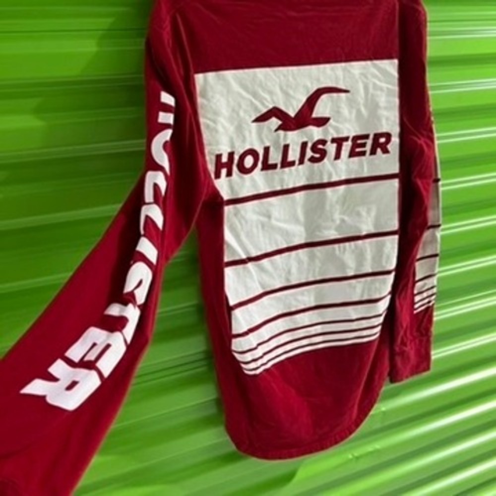 Hollister California Mens Red Long Sleeve Graphic T-Shirt Rose Logo Size M